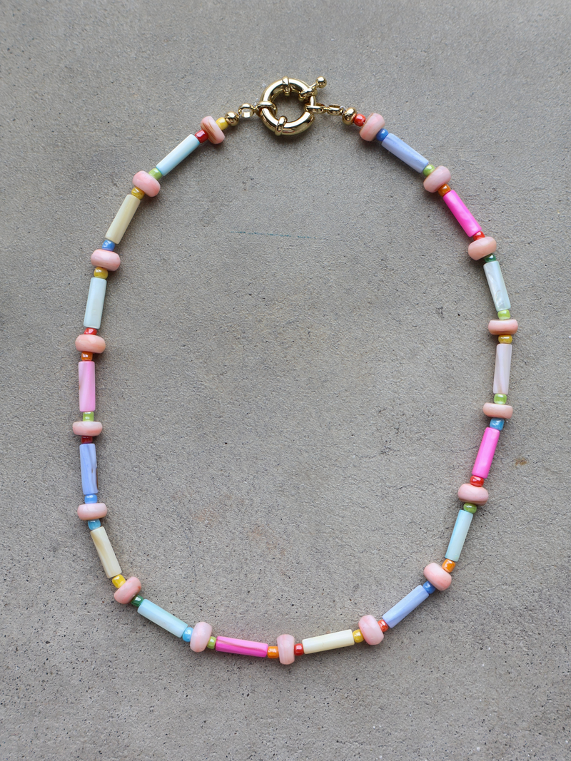 MEET ME IN TAHITI NECKLACE