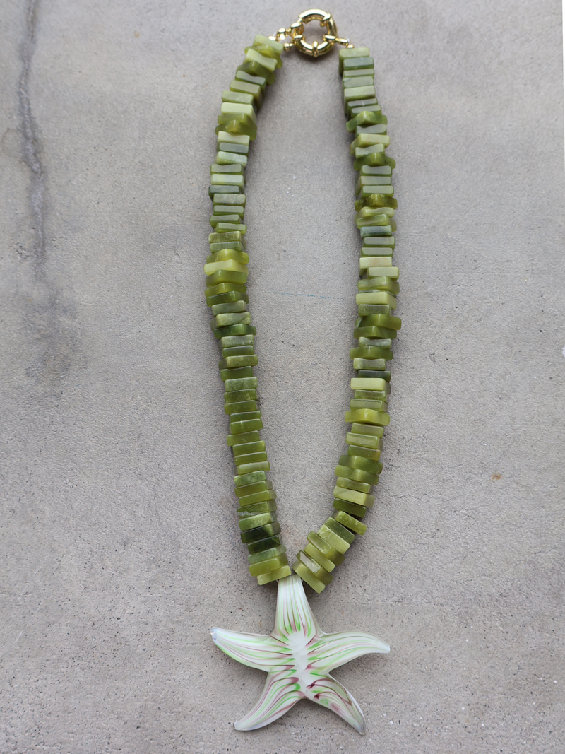 THE BIG ISLAND NECKLACE